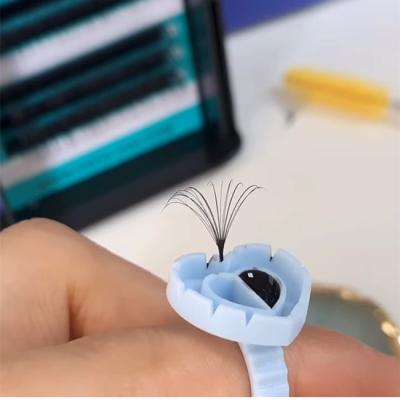 China Super Soft Super Black Eyelash Extensions Blooming eays 0.05mm Fanning Eyelash Extensions Mink Mega Volume Fans Whip Extension for sale