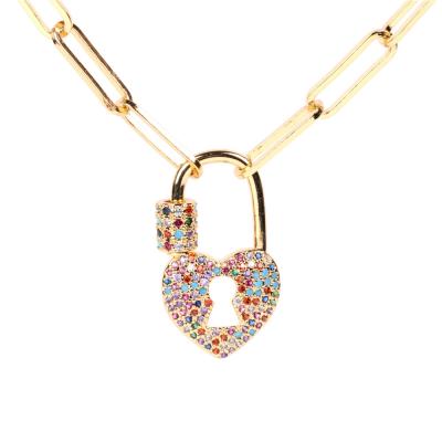 China Environmentally Friendly Unique Rainbow CZ Loop Heart Carabiner Carabiner Lock Spiral Necklace COSI Chunky Gold Link Chain Pave for sale