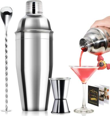 China Sustainable 24oz Cocktail Shaker Bar Set - Professional Margarita Mixer Drink Shaker and Measuring Jigger & Mixing Spoon Set for sale