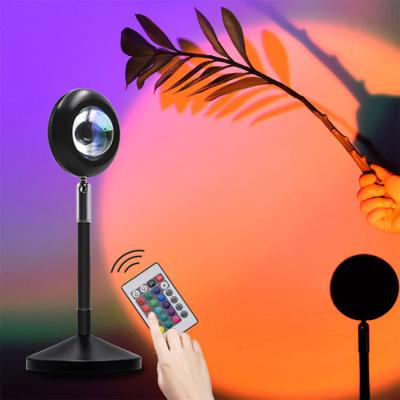 China Modern Lamp Christmas Projection Light Led Colorful Usb R3 Sunset Night Light Projector Led Grow Light Simulate Sunset Sunrise for sale