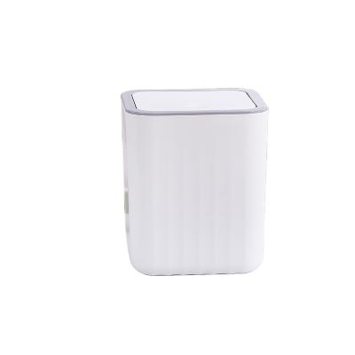 China Modern Design Solid Color Table Bin Plastic Waste Sustainable Attractive Natural Designed Dust Bin for sale