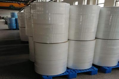 China PFE BFE 99 Polypropylene Melt Blown Non Woven Fabric PP White for sale