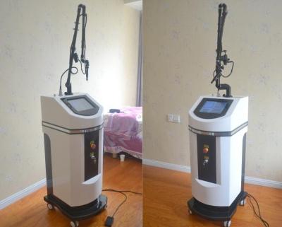 China Medical Fractional Co2 Laser machine for sale