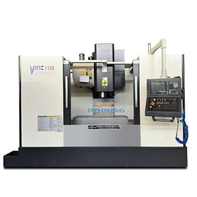 China Bt40 Vmc 1160 Cnc Vmc Verticaal Bewerkingscentrum Cnc Aluminium Freesmachine Te koop