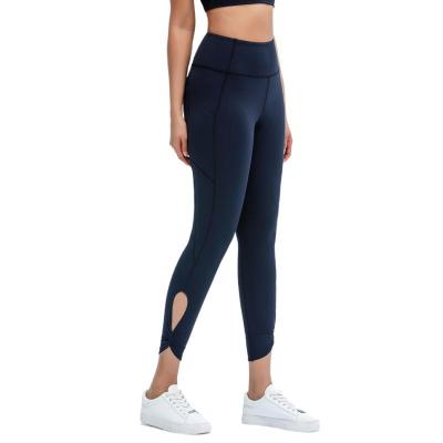 China Breathable Women Tight Gym Leggings With Pockets Belt High Waist Bootcut Yoga Pants Gym Fitness Wear for sale