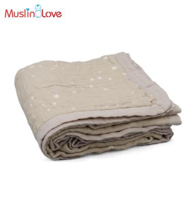 China Antistatic Love 4-Layer Rayon Bamboo Muslin Cotton Muslin Blanket Comforter for sale