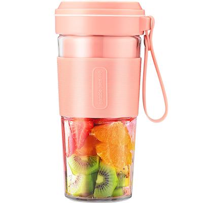 China High Quality 300ml 6 Blades Mini Electric Portable Rechargeable Travel USB Fruit Squeezer Summer Trend Car Popular Blender Juicer Pink for sale