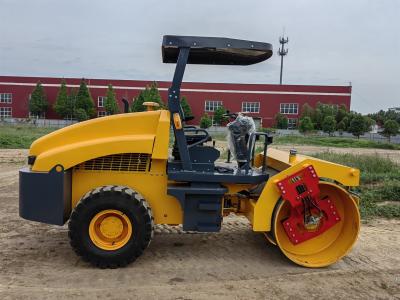 China Vibratorrol 4 ton 4,5 ton 5 ton wegbouwmachines minicompactor Te koop