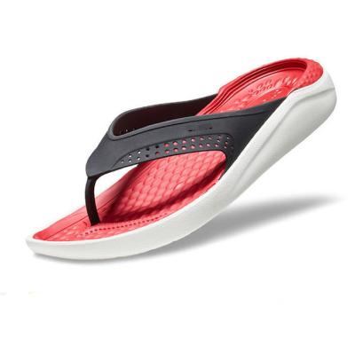 China Lightweight Men's Soft Thick-soled Beach Shoes New Flip Flops Summer for sale