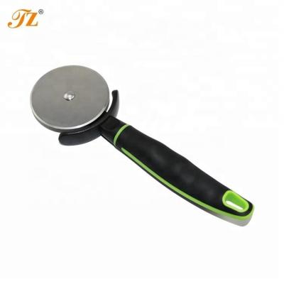 China Disposable New Design Durable Plastic Handle Pizza Cutter Wheel Knife for sale