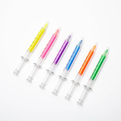 China Promotional Markers & Highlighter Bars Wholesale Colored Plastic Pen Custom Logo Syringe Highlighter Highlighter Bar For Office School Doctor for sale