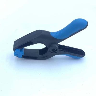 China Woodworking Plastic Clamp Mini Photograph Background Cloth Nylon Fixed Spring Clamps Powerful Staple 4 Inches for sale