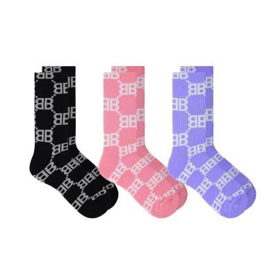 China Anti-Foul Custom Design Fashion Men Crew Dress Socks for sale