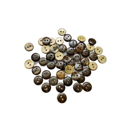 China 2 Hole Coconut Nickel Free Natural Buttons Round Sewing Flatback Wooden Buttons for sale