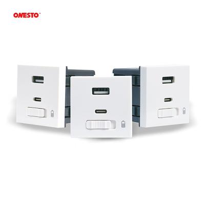 China Onesto USB Charging Plug DC12V/1.5A Type 18W Max Fast Charger 45*45 PD/QC Type C Desktop C Wall Outlet for sale