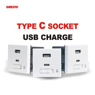 China Quick Charge Onesto Type A & Type C Plug USB Charger Socket 45*45 PD/QC 250V Plug With USB for sale