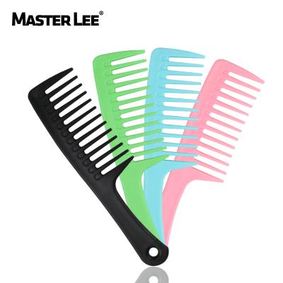 China Nondisposable Custom Masterlee Logo Barber Comb Detangling Hair Brush Smooth Plastic Wide Tooth Comb for sale