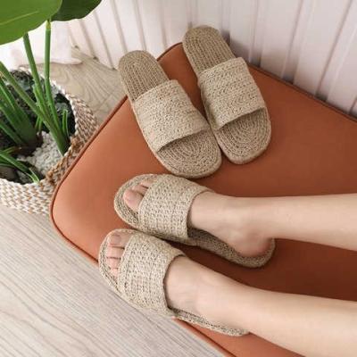 China Breathable Ladies Outdoor Flip Flops Slip On Slides Shoes Sandals Summer Breathable Beach Casual Slipper for sale