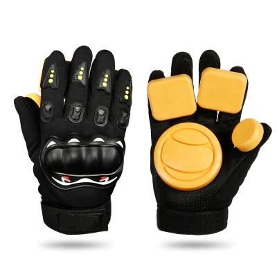 China 2021 Best Adult Black Skateboard Longboarding Slide Gloves With Plastic Roller for sale