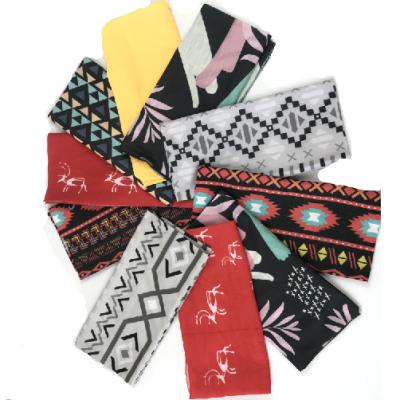 China 2021 Wholesale Multifunctional 100% Polyester Riding Fishing Multifunctional Head Scarf Ties Seamless Bandana for sale