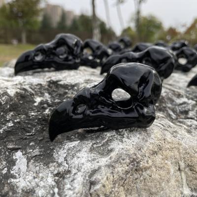 China Africa Natural Crystal Carvings Black Obsidian Cut Crow Bird Head Crystal Bird Head Sculpture For Decoration for sale