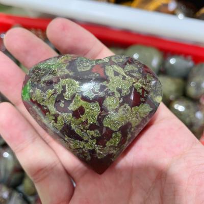 China Wholesale Europe Dragon Blood Stone Heart Carved Crystal Folk Crafts Crystal Heart for Decorative Crystal for sale