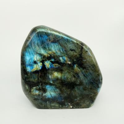 China Africa Labradorite Freeform Ornaments For Wholesale Hot Sale Feng Shui Point Carved Christmas Natural Crystal 2021 Home Decor Healing for sale