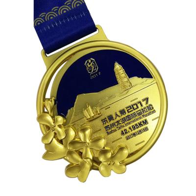 China Japan custom zinc alloy 3d  marsthon medal metal soft enamel medals  with ribbon swimming trophy medal for sale