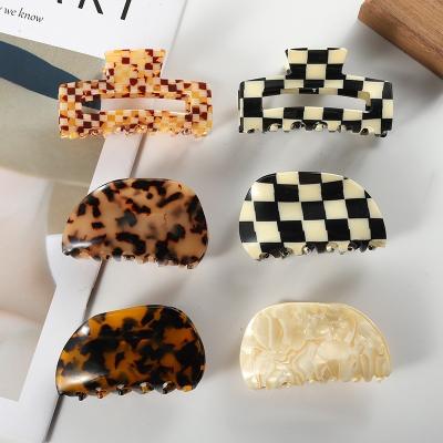 China For Hair SAIYII Wholesale Mini Rectangle Hair Claw Clip Tortoiseshell Cellulose Acetate Hair Claw Clip For Women for sale