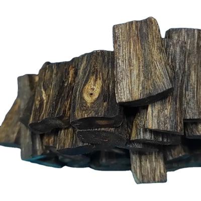 China Arabic Wood Chips Natural Oud Incense Agarwood Incense Kinam Agar Chips Pure Incense Fragrance Incienso Bukhoor Bakhoor for sale