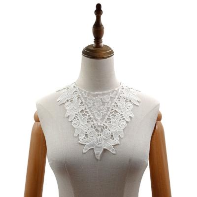 China Viable lace collar for girls milk silk guipure women's embroidery collar lace upper neck collar for sewing on clothing applique for sale