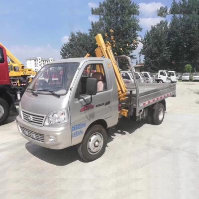 China TRUCK CRANE Low price truck 1ton crane 1000kg mini hydraulic crane for lorry 4*2 6 wheel truck mounted crane 500 kg for sale