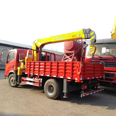 China TRUCK CRANE Sinotruk 5tonTelescopic arm knuckle boom crane truck mounted optional forland truck crane telescope truck crane with basket for sale