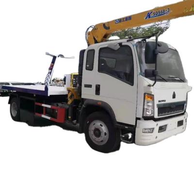 China Towing hot sale low price HOWO 4X2 wrecker truck wrecker road broken car or breakdown car road recovery truck with crane for sale for sale