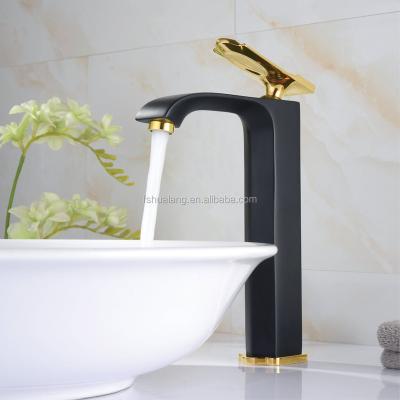 China Brass Thermostatic Faucets Body Alloy Handle Waterfall Faucet in Black HL-106 for sale