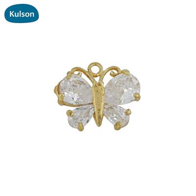 China 2020 Hot Selling Raw Brass Zircon Butterfly FASHION Cute Cute Pendants Charms For Jewelry Make for sale