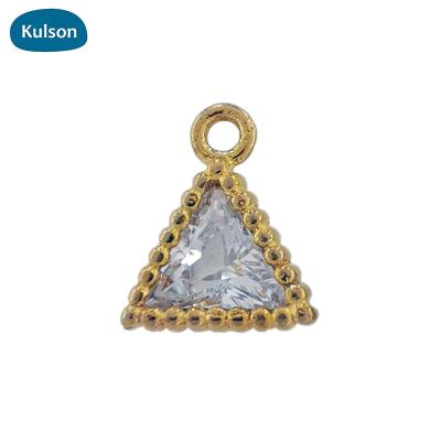 China PDT0310-Classic Raw Zircon Triangle 4*4mm Brass Stone Pendants CLASSIC Charms For Jewelry Make for sale