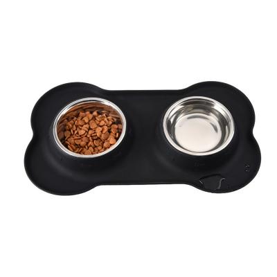 China Sustainable Cat Food Feeder Bowl 2 Stainless Steel Pet Food Scoop Water Dog Bowl Without Puddle Non-Slip Silicone Mat for sale