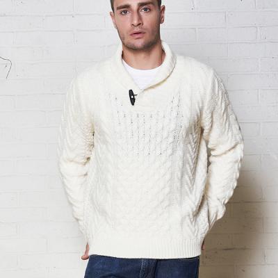 China Anti-Wrinkle Fashion Shawl Collar Wool Winter Cable Men's Sweater Knit Sweater Knitwear Crewneck White Custom Sweaters For Men for sale