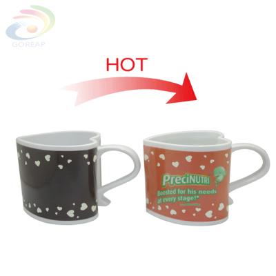 China Sustainable Ceramic 10oz Heat Activated Cup Heat Love Mug Magic Heart Changing Mug for sale