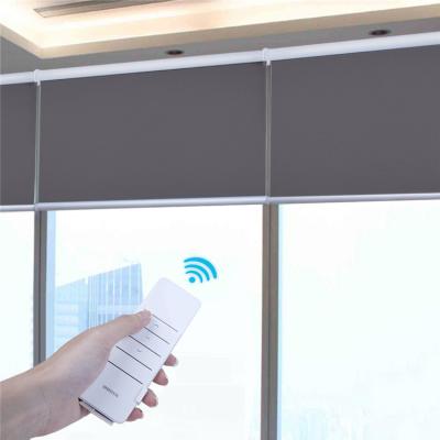 China UV Protection Motorized Window Windproof Roller Blinds Shade Vertical for sale