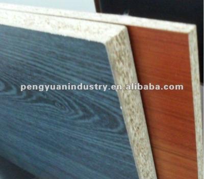 China Exterior chipboard wood grain veneer, particle board/OSB poplar core for cabinet and furniture for sale