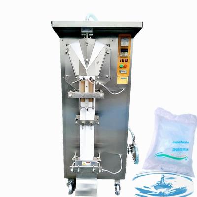 Chine Automatic beverage sachet /pouch/bag water packing machine/liquid packing machine à vendre