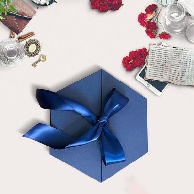 China Recyclable Luxury Hexagon Blow Up Tie Packaging Foldable Paper Gift Boxes With Ribbon for sale