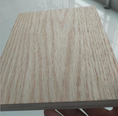 China 15mm Modern Furniture Grade Natural Red Oak Plywood for sale