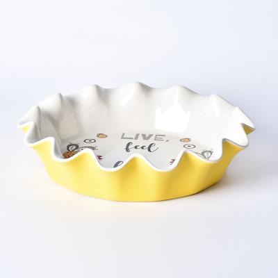 China Sustainable Amazon Factory Price Round Flower Rim Custom Design Deep Ceramic Pie Baking Dish for sale