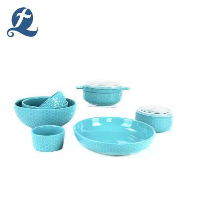 China Sustainable Hot Selling Custom Ceramic Embossment Storage Dinnerware Set for sale