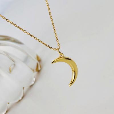 China Vintage Design 925 Sterling Silver Necklace Moon Clavicle Luxury Women Jewelry Personalized Necklaces for sale