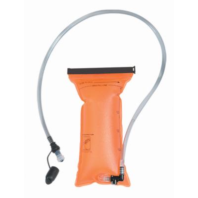 China New Style 2.0L Hydration Bladder Water Bottle Travel REI Outdoor NATURE Military Innovative OEM for sale