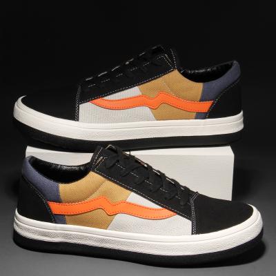 China Fashion Trend RTS Four Seasons Breathable Fabric Shoes Mens Casual Sneakers Fashion Canvas Shoes No MOQ for sale